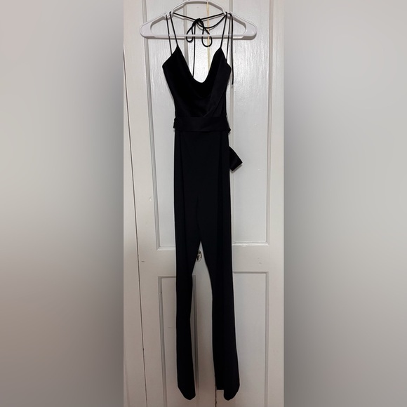 Alice + Olivia PRIMROSE DRAPED SATIN-CREPE HALTER JUMPSUIT - Picture 4 of 9